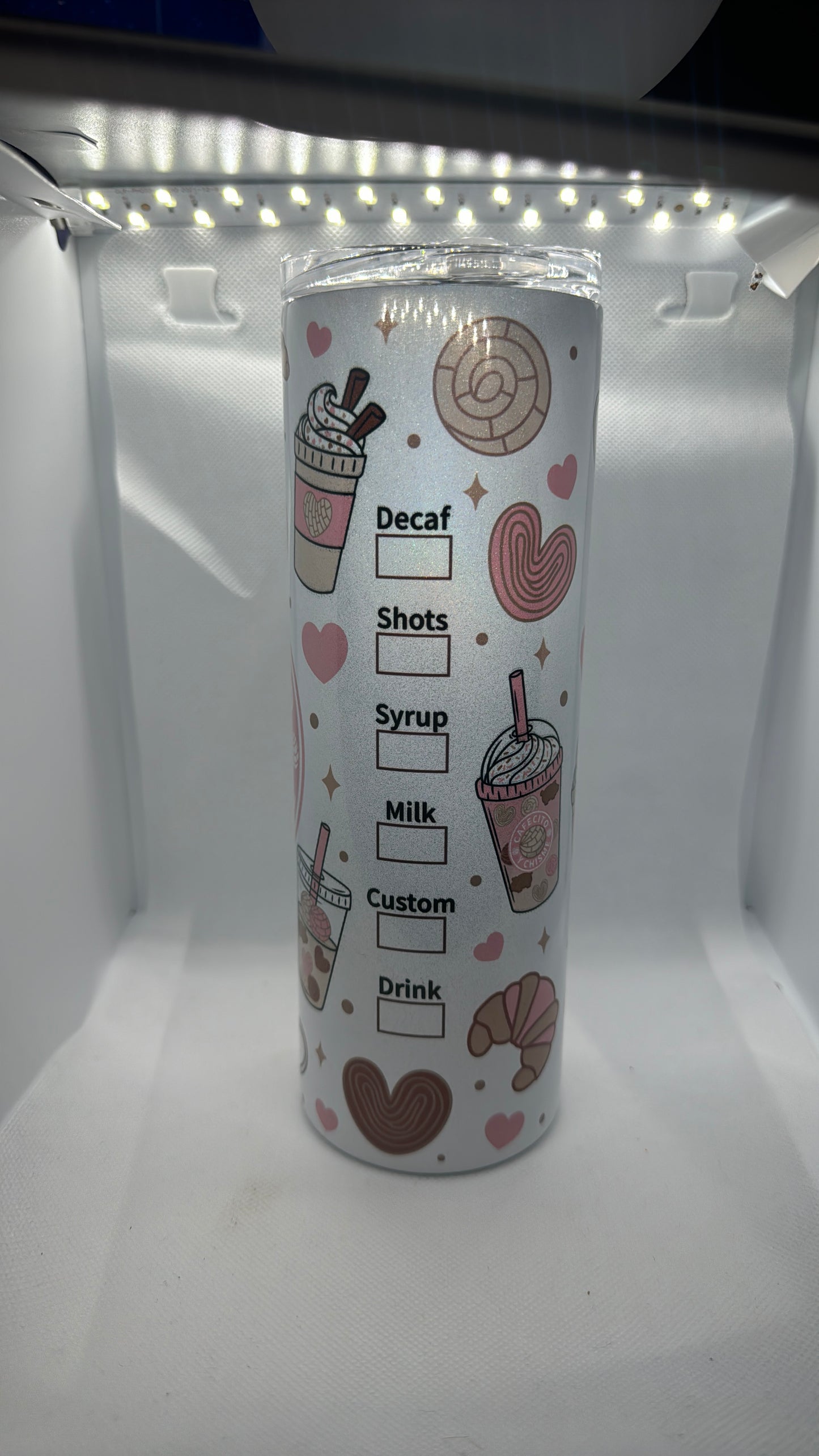 20oz Skinny Holographic Tumbler - "Cafecito Y Chisme" Rainbow Effect